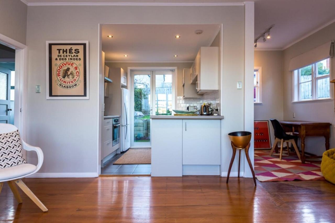 Sunny Character 2 Bedroom - Mission Bay Holiday home *