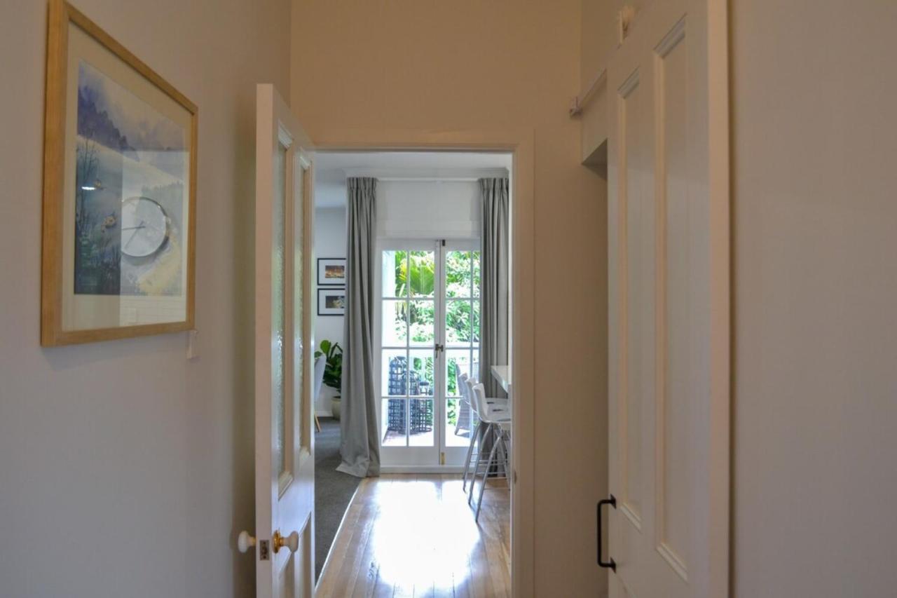 Holiday home Heritage Renovated 2 Bedroom Ponsonby
