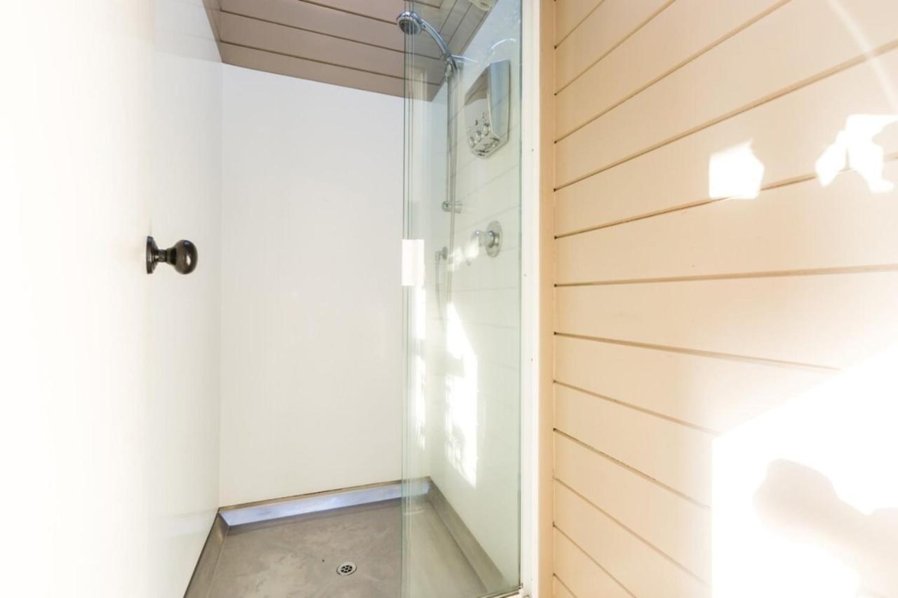 Harbour And Coastal 3 Bedroom With Path Views
