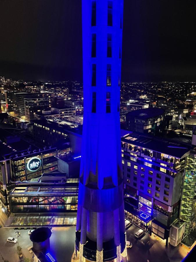 Gorgeous Tower&city View 2 Bdm Apt In Cbd Apartment *