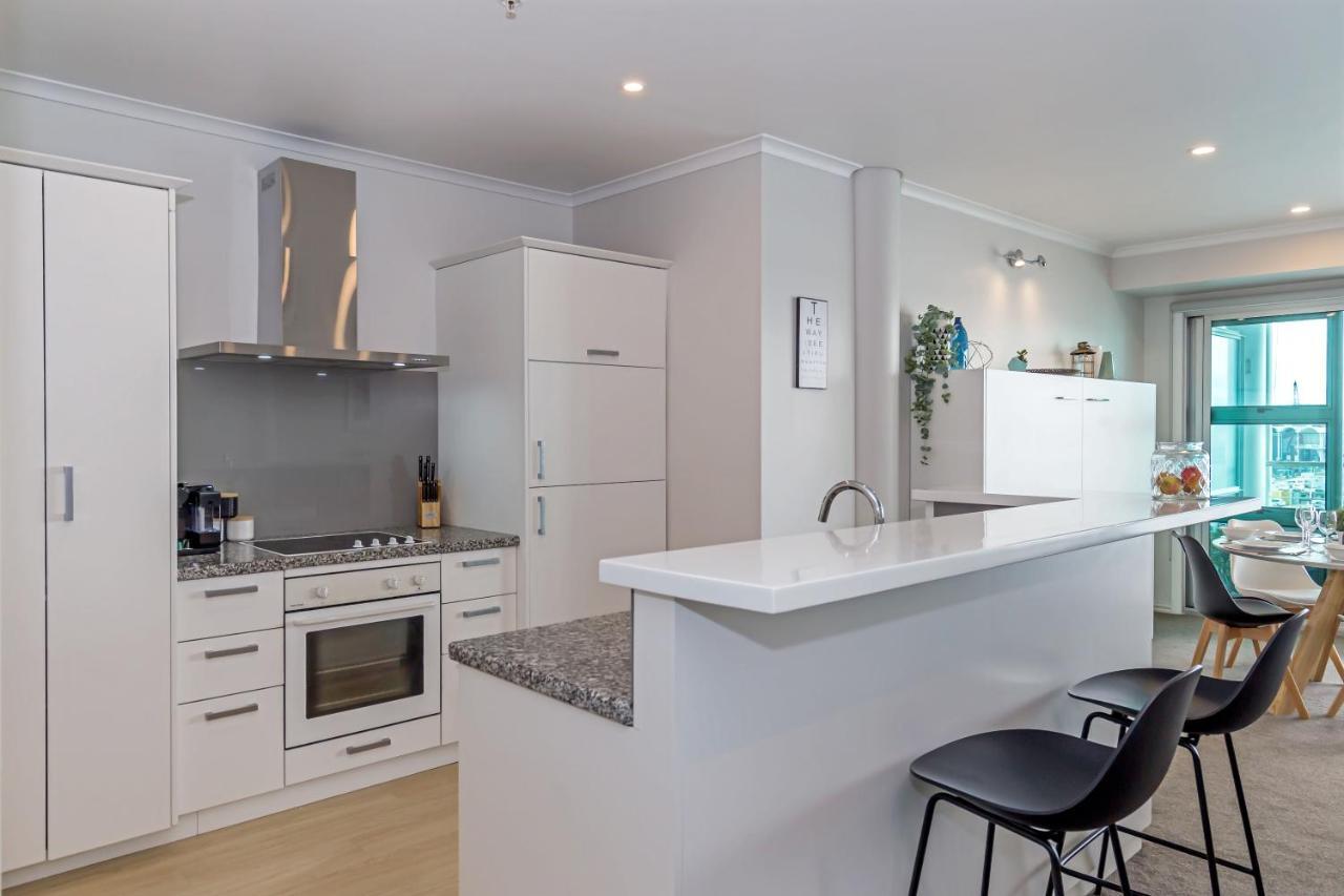 Qv Elegant Modern With Water View - 982 Apartment