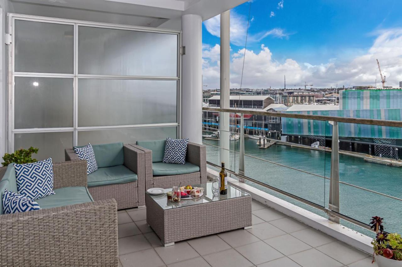 Qv Elegant Modern With Water View - 982