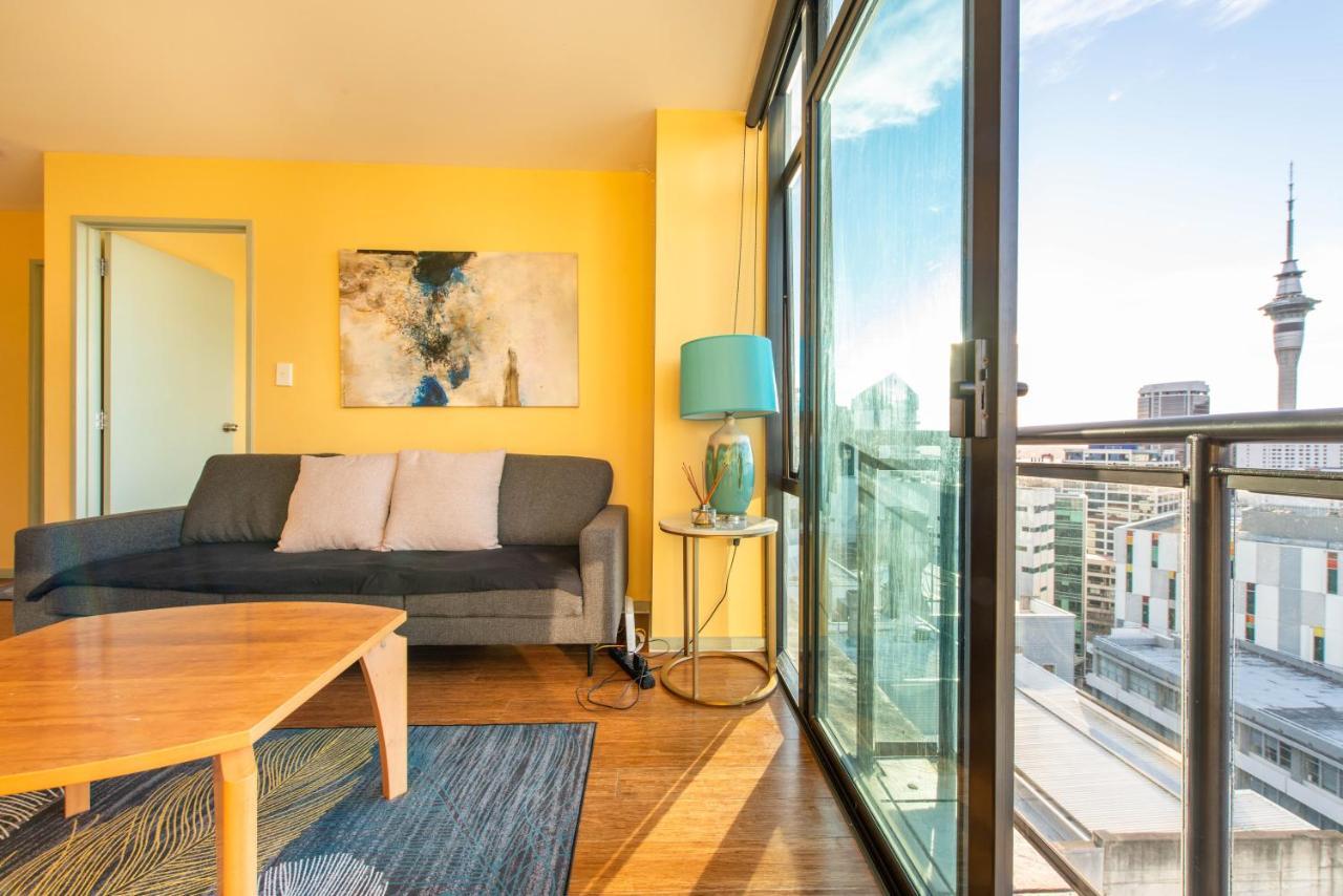 【jht】2 Brm, Carpark, Cbd, Next To Uni, Netflix Apartment