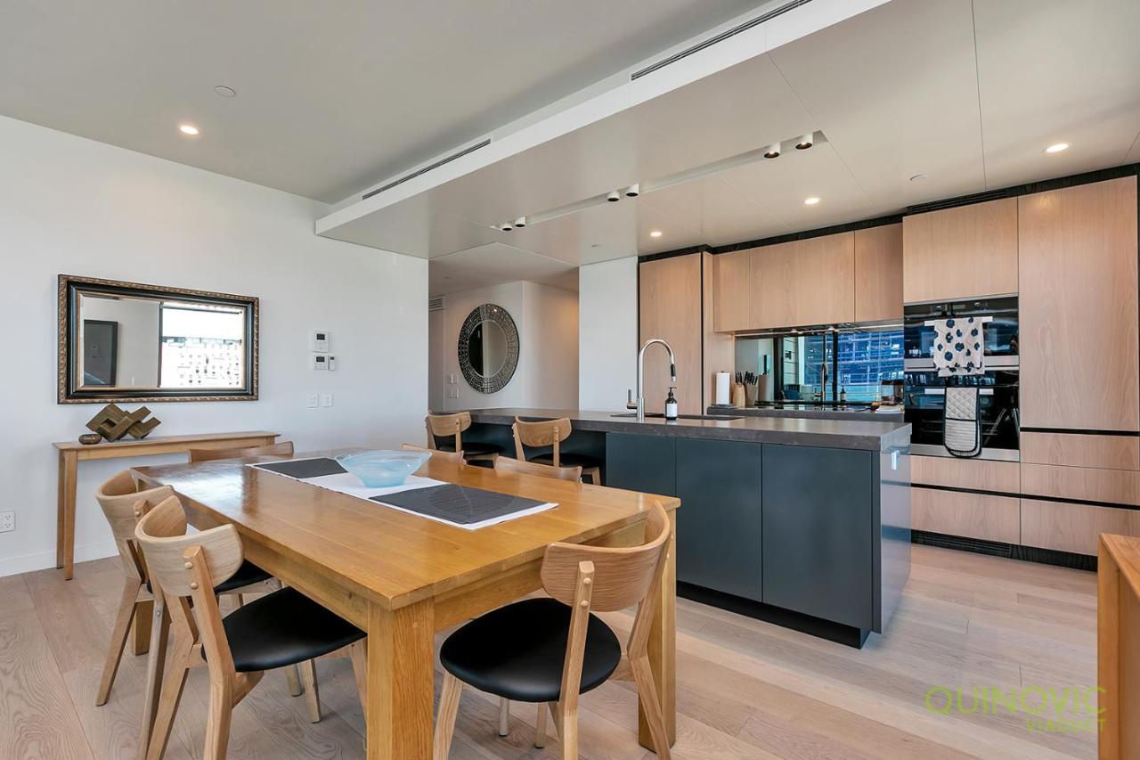 Qv Brand New Luxury With Tandem Carpark - 975 * Auckland