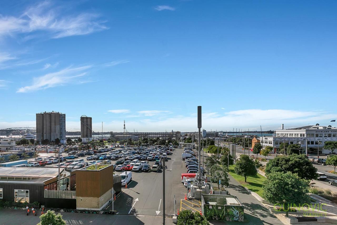Apartment Qv Brand New Luxury With Tandem Carpark - 975 *
