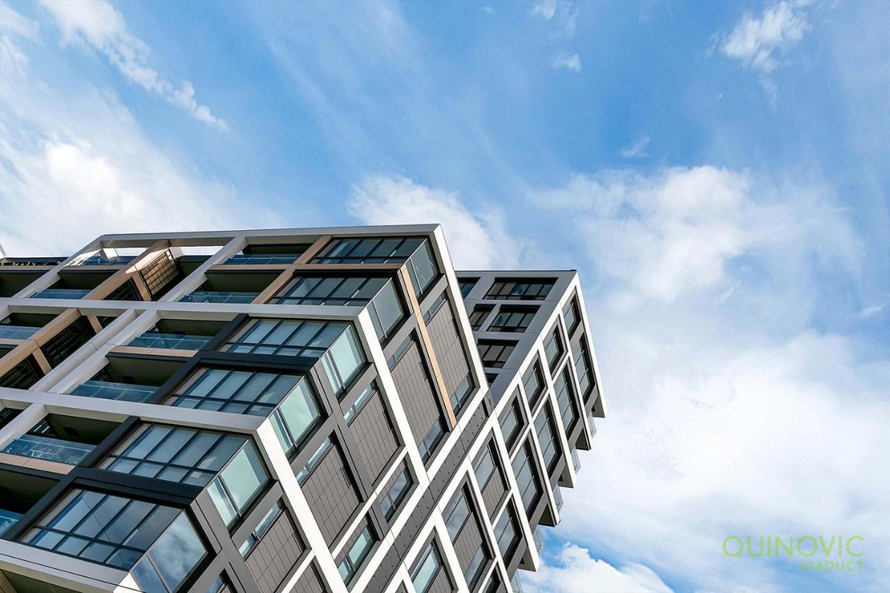 Qv Brand New Luxury With Tandem Carpark - 975 * Auckland