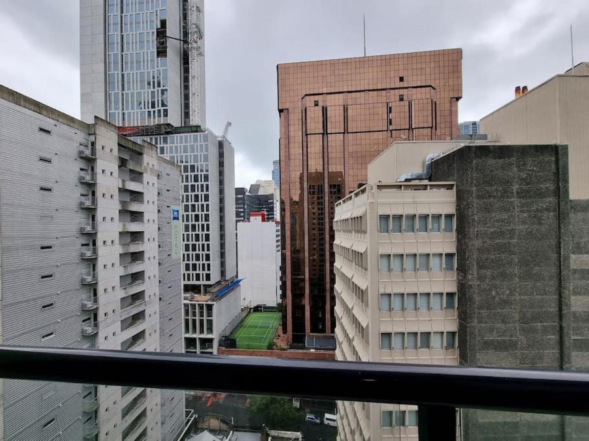 Sweet Escape Cbd With Pool And Gym Apartment Auckland
