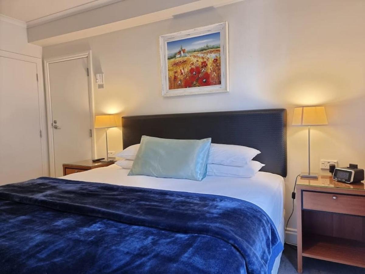 Sweet Escape Cbd With Pool And Gym *