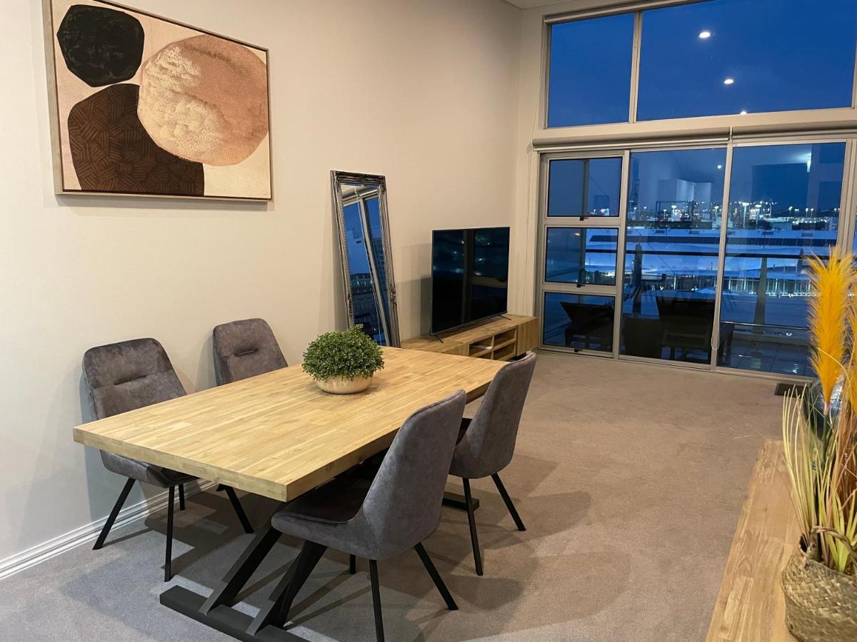New Penthouse On Princes Wharf! The Soul Of Auckland! Free Parking! Auckland