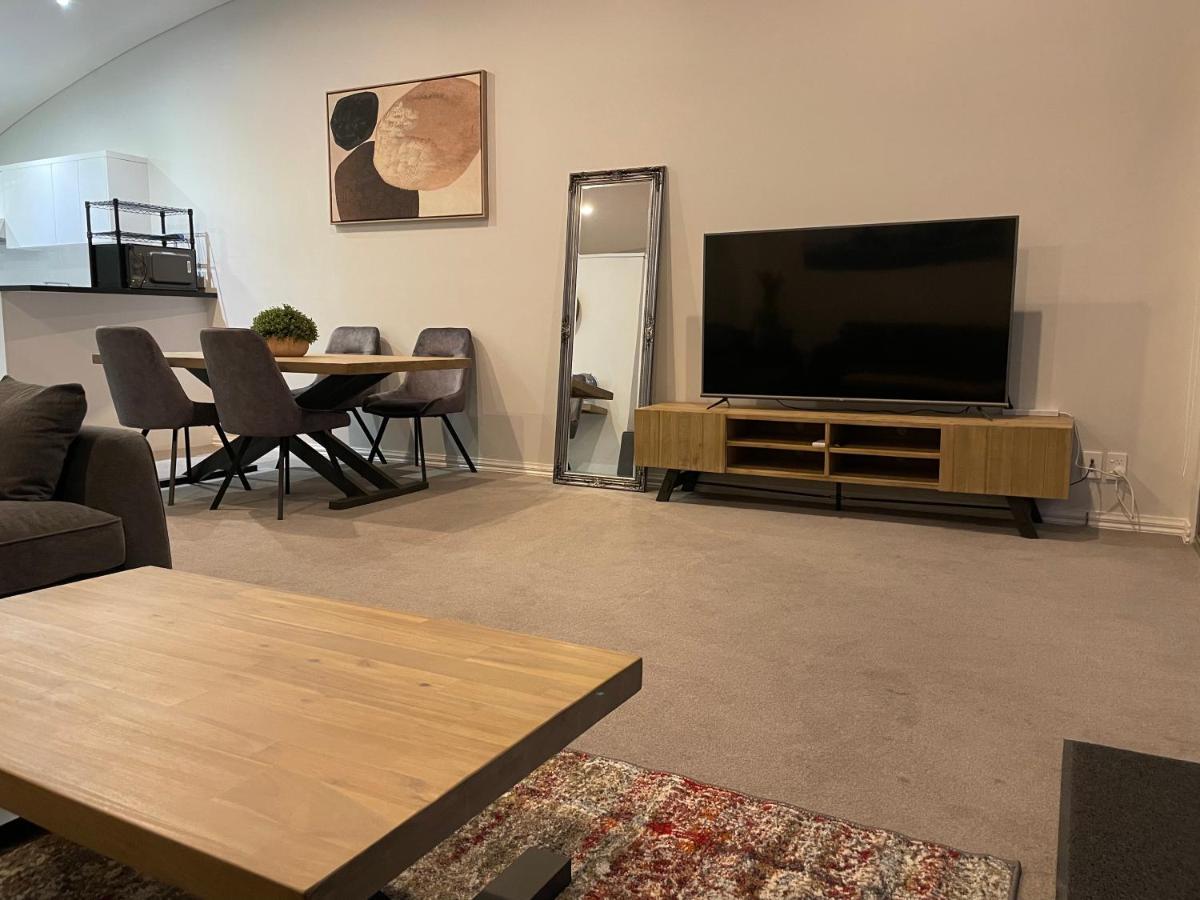 New Penthouse On Princes Wharf! The Soul Of Auckland! Free Parking! Auckland