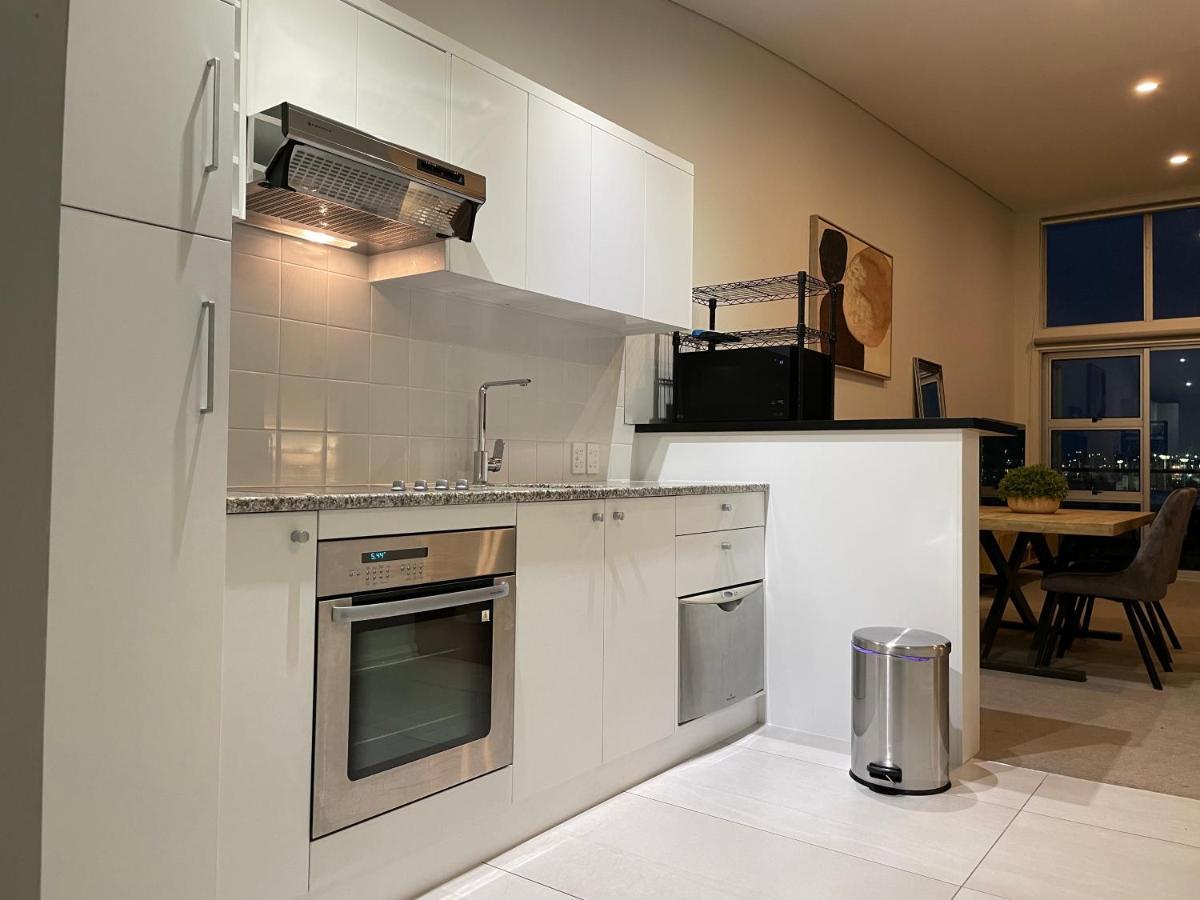 New Penthouse On Princes Wharf! The Soul Of Auckland! Free Parking! *