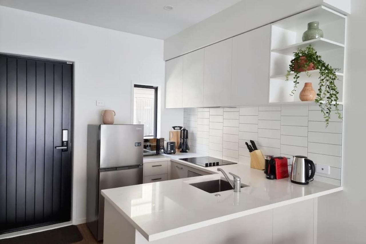 Huntington Townhouse With Patio And Parking Holiday home