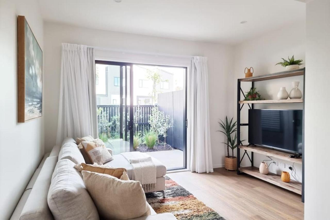 Huntington Townhouse With Patio And Parking Holiday home Auckland