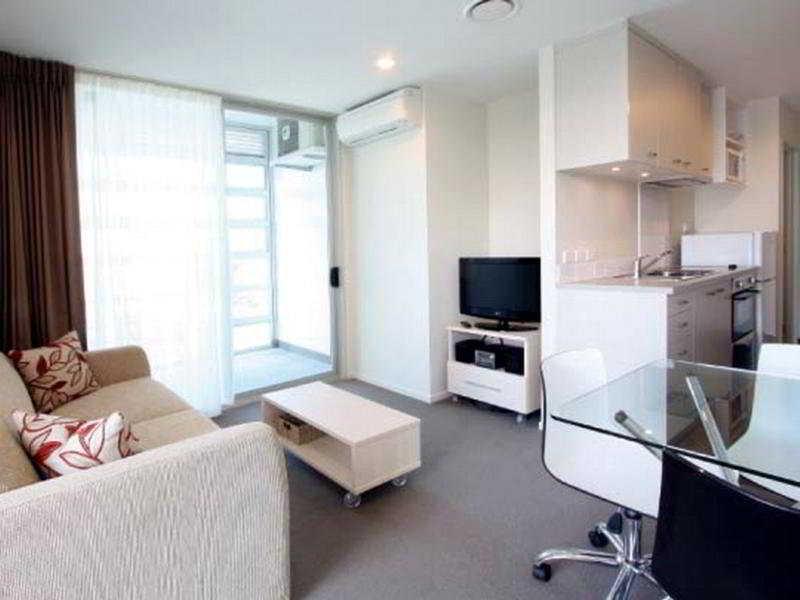 Proximity Manukau / Airport 4*