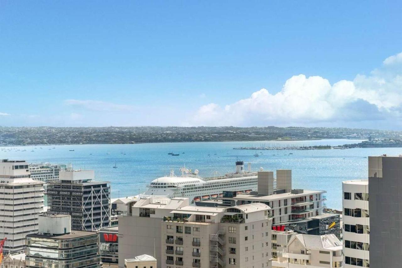 Fabulous City&harbor Views 2 Bedroom Apartment