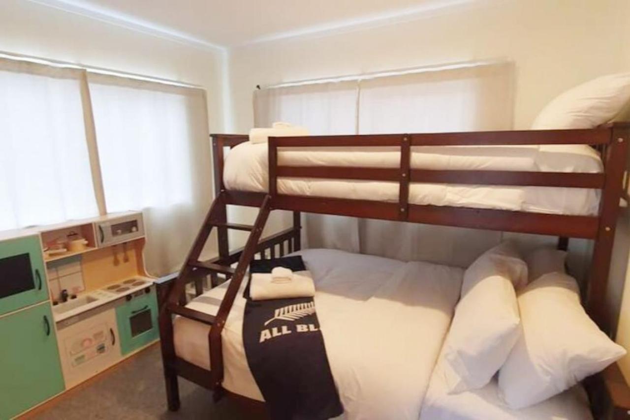 Holiday home Cheerful 3br With Free Wifi & Netflix Auckland