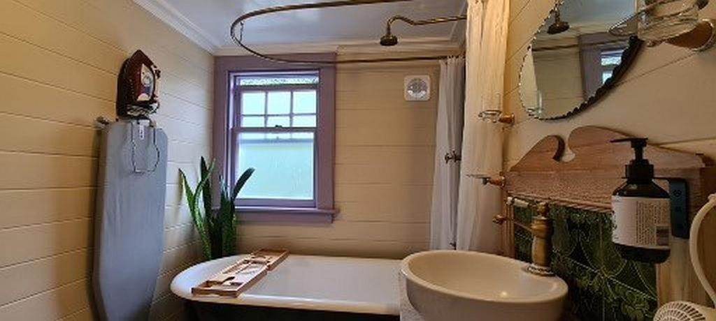 Bed & Breakfast Dovecote House *