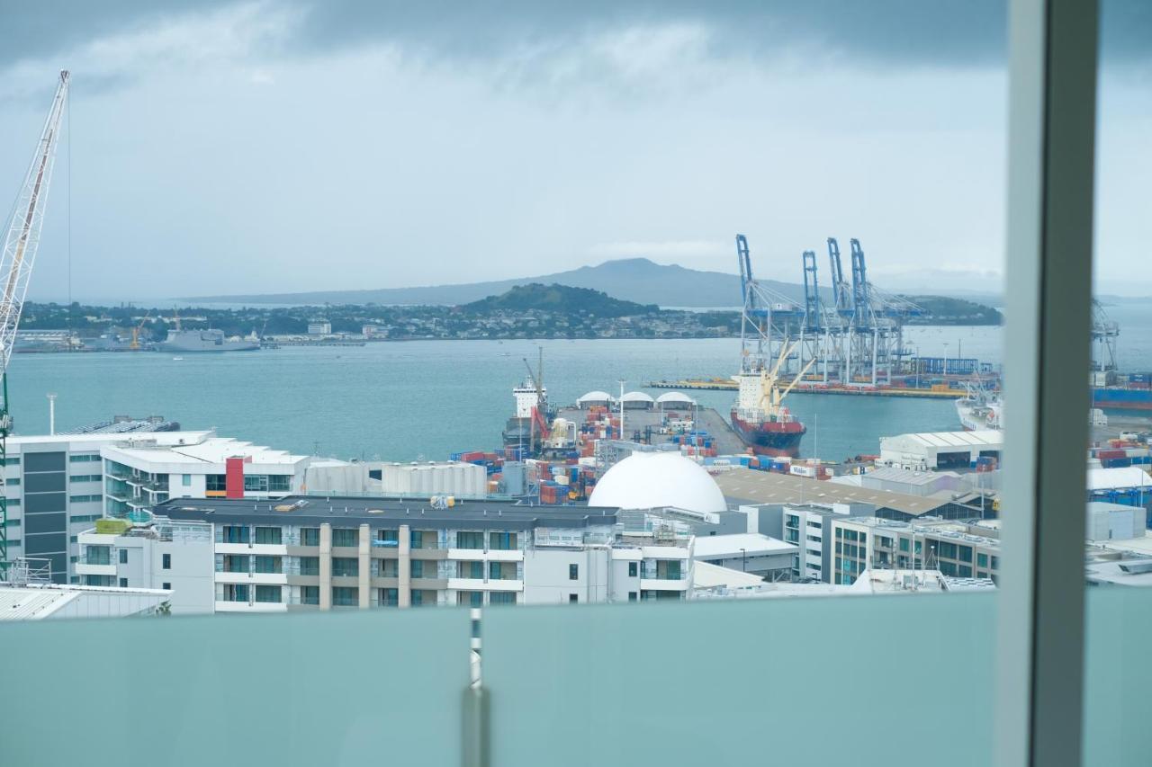 Fabulous City&harbor Views 2 Bedroom Apartment