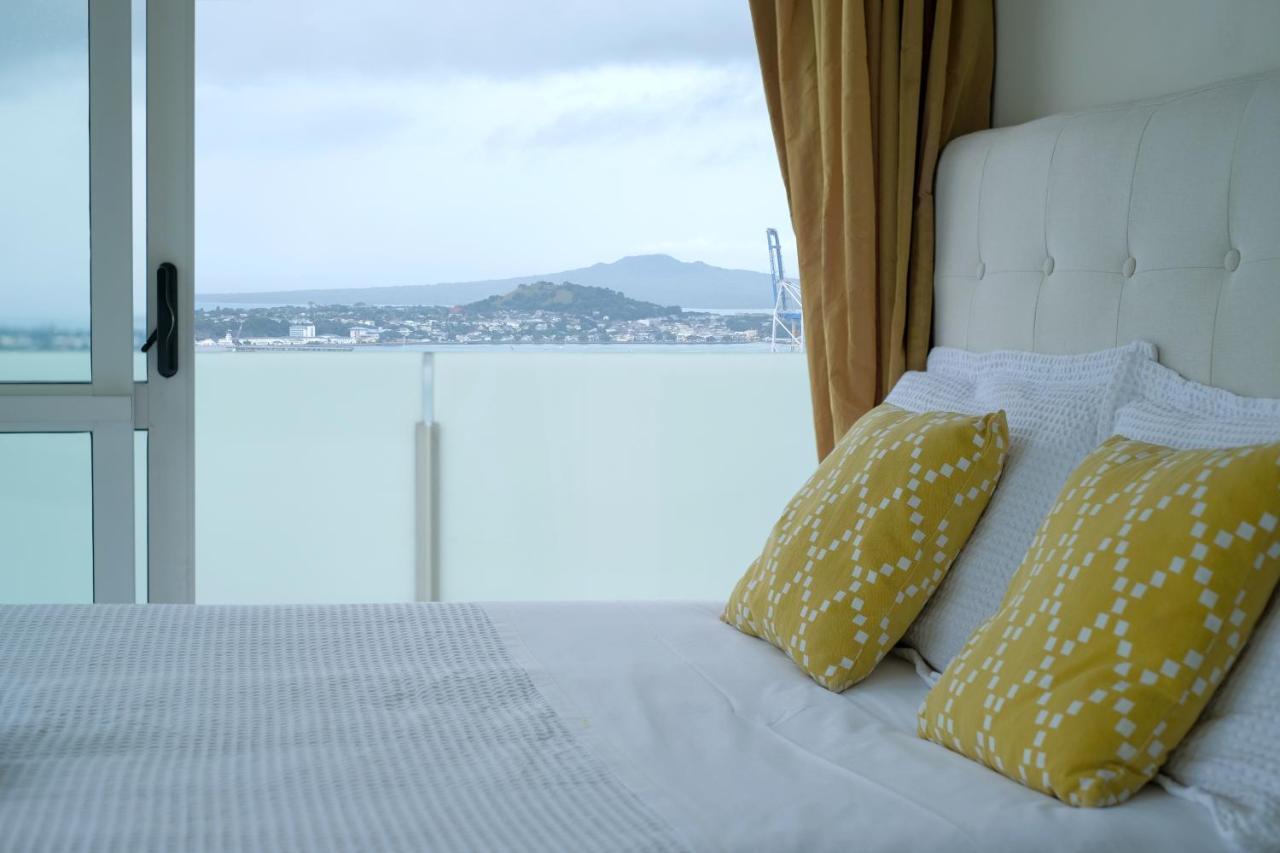 Fabulous City&harbor Views 2 Bedroom Apartment