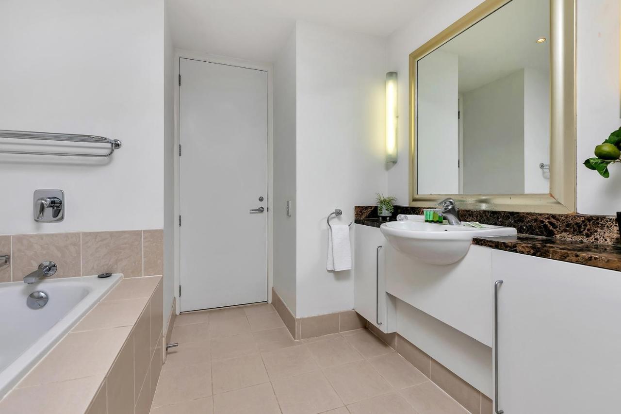 Renovated Retreat - Sebel Apartment
