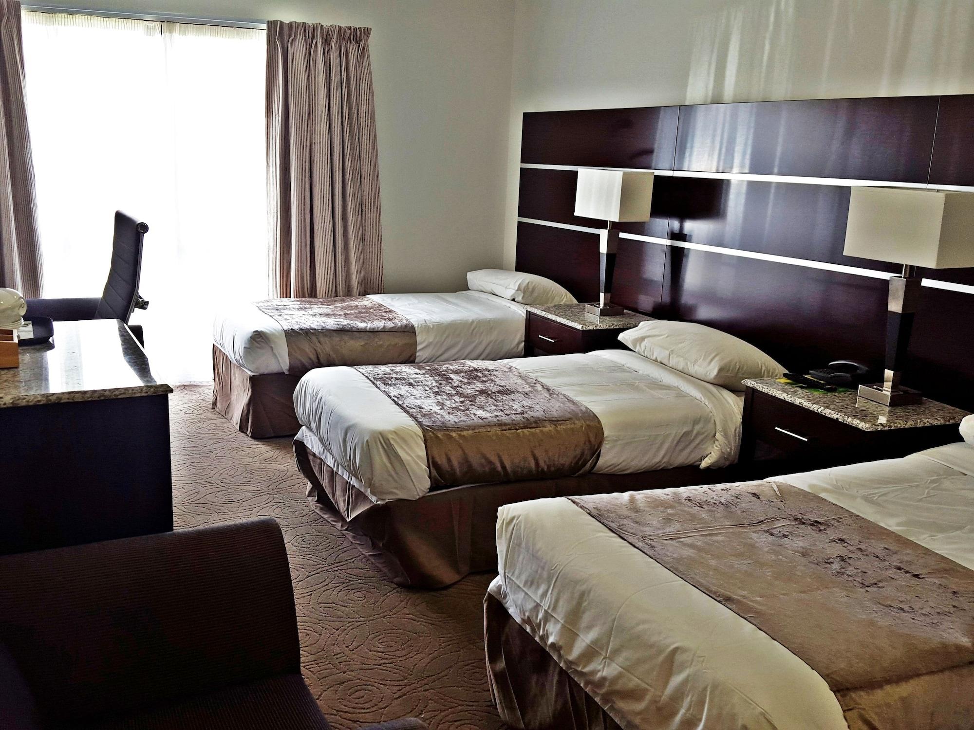 Airport Gateway 4*