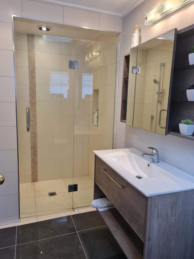Apartment Away From Auckland