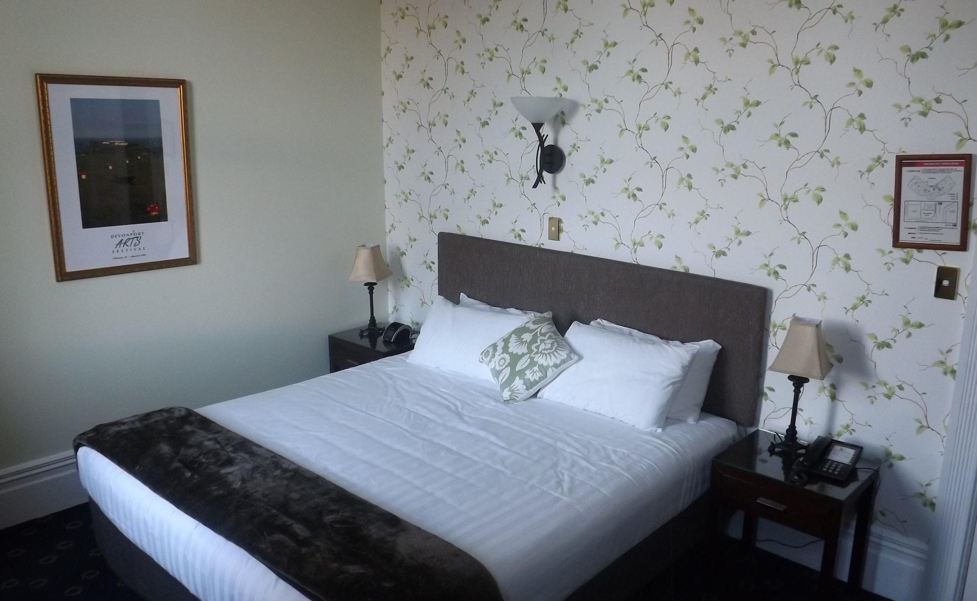 Hotel The Esplanade 4*