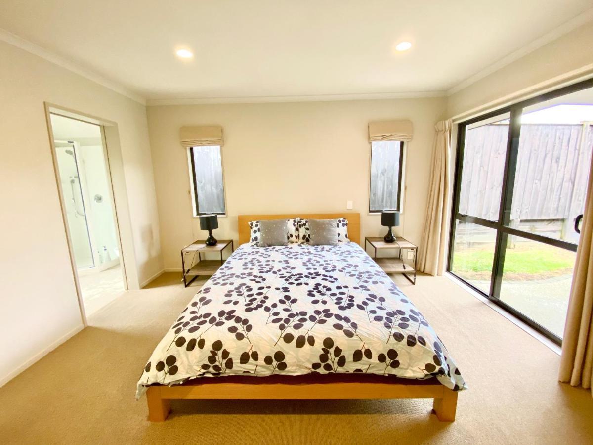 Stunning Family Holiday home Auckland