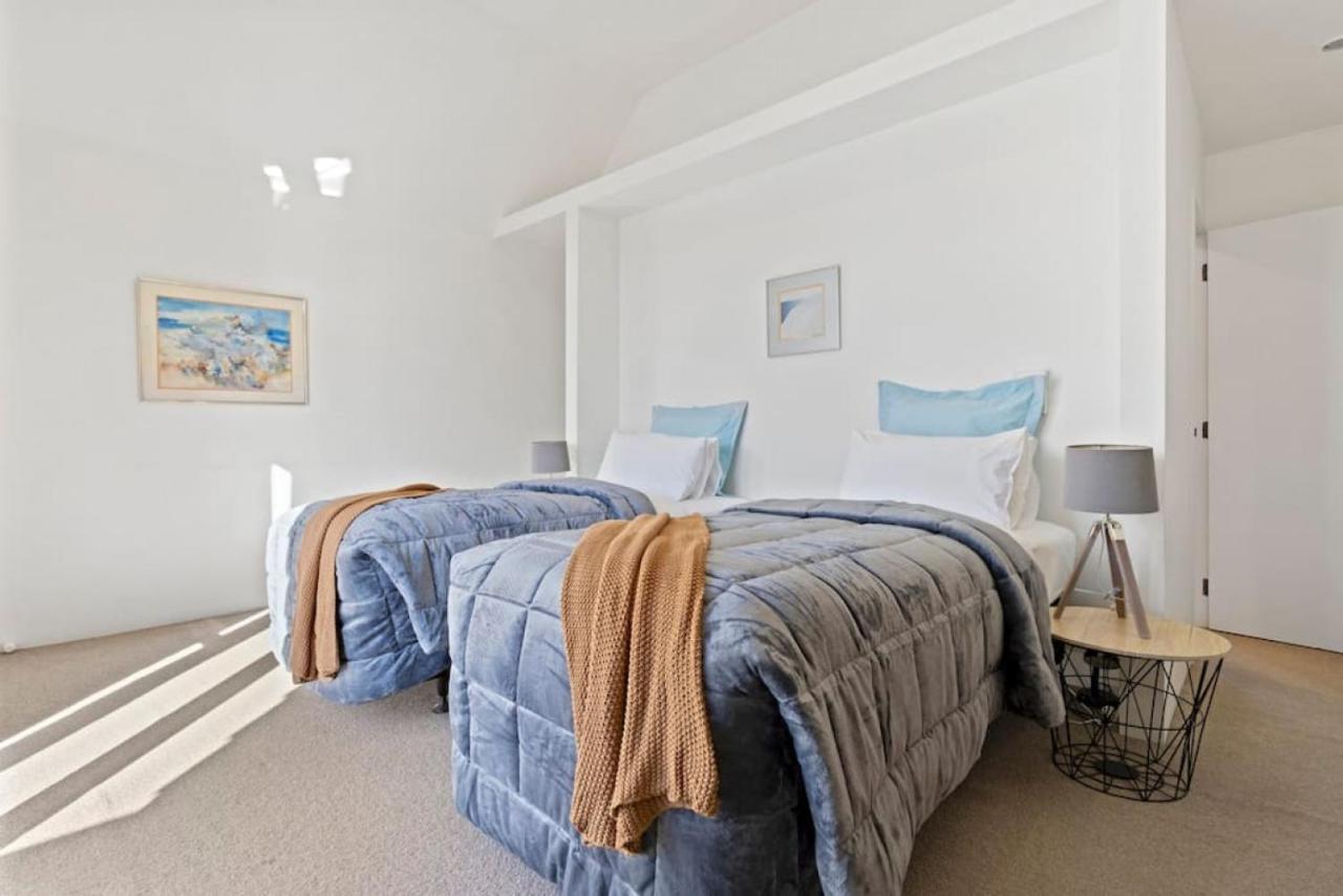 Cbd Spacious 3 Storey Terrace House With Courtyard Holiday home Auckland