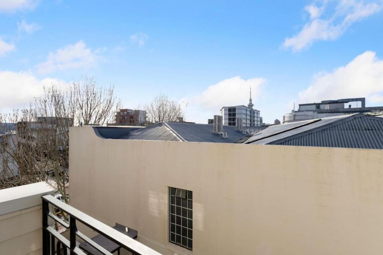 Cbd Spacious 3 Storey Terrace House With Courtyard Holiday home *