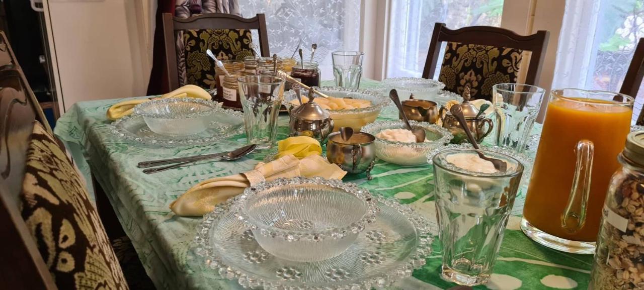 Bed & Breakfast Dovecote House
