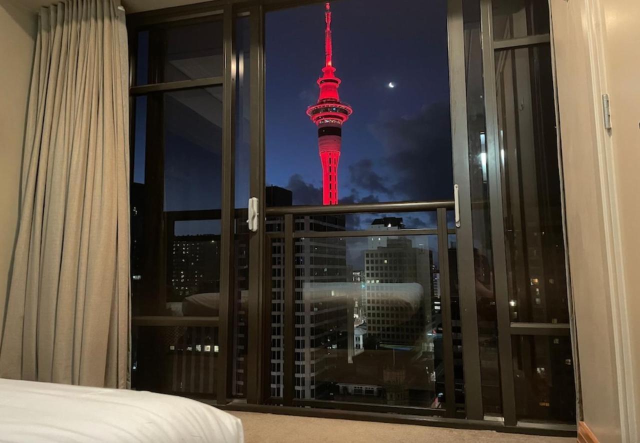 Skytower View 2 Bedroom In Metropolis Auckland