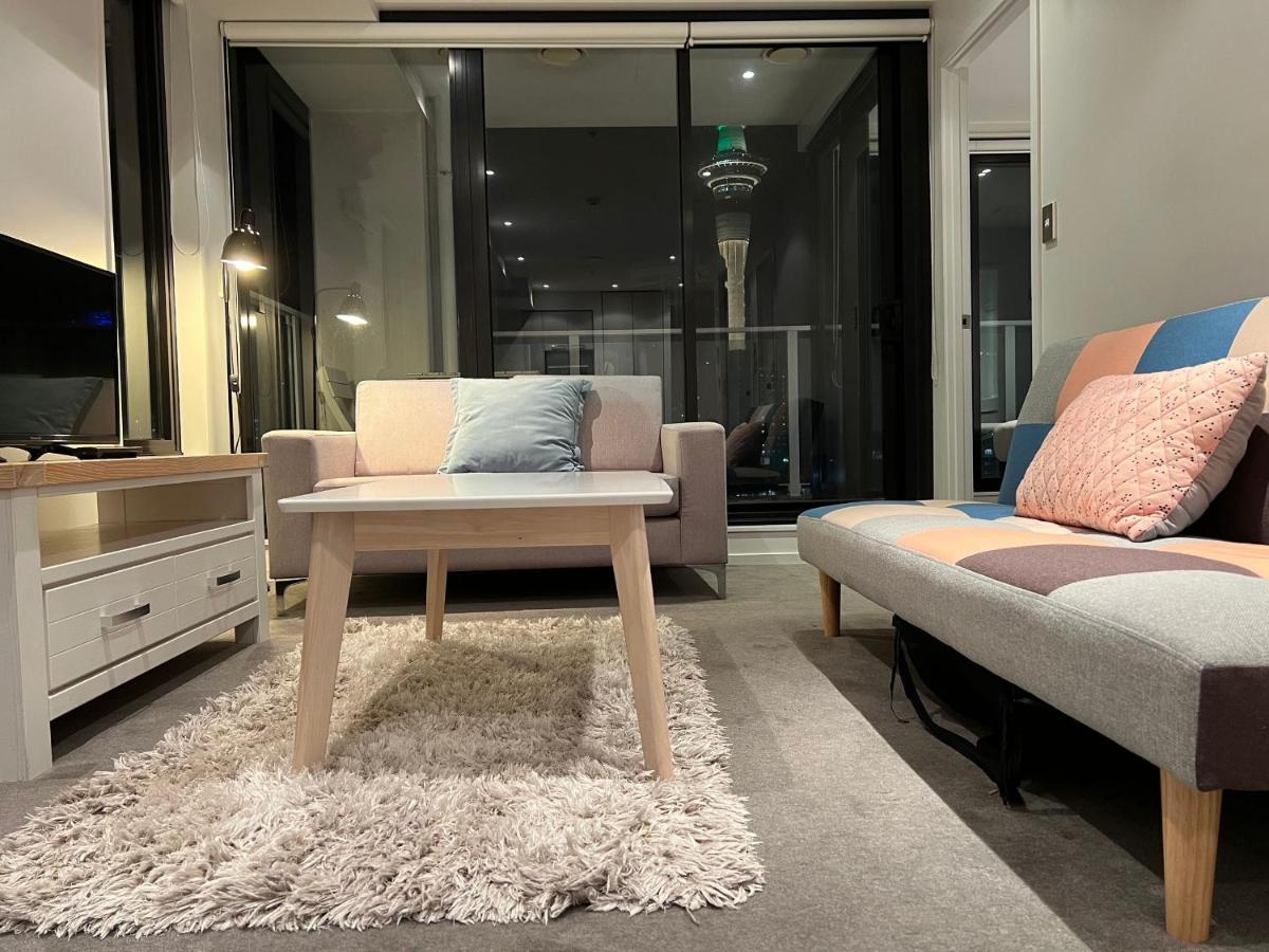 Amazing Views 2 Bedroom Apt In Cbd Apartment *