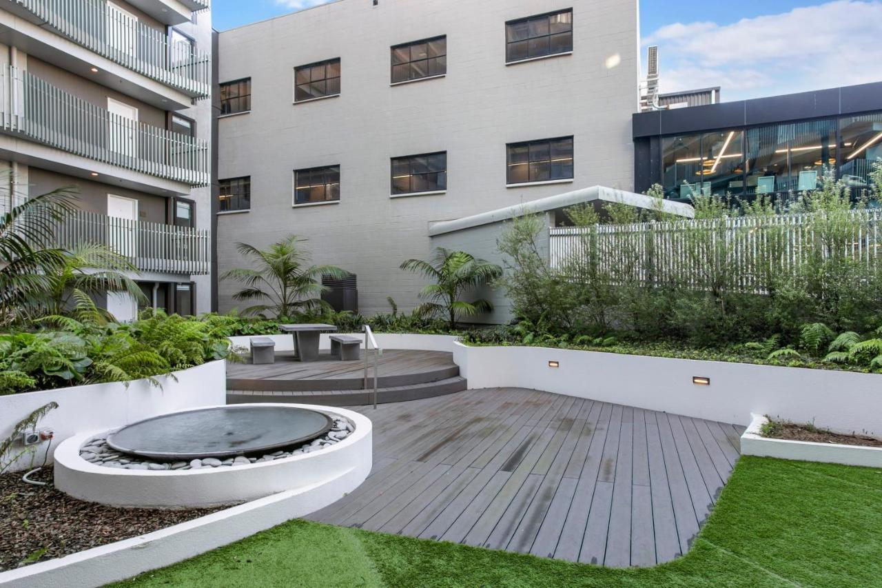 Lovely And Warm One Bedroom In The Cbd