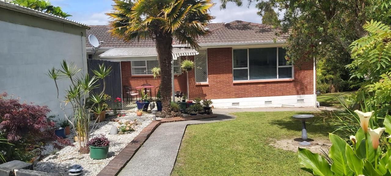 Homestay Torbay Bnb