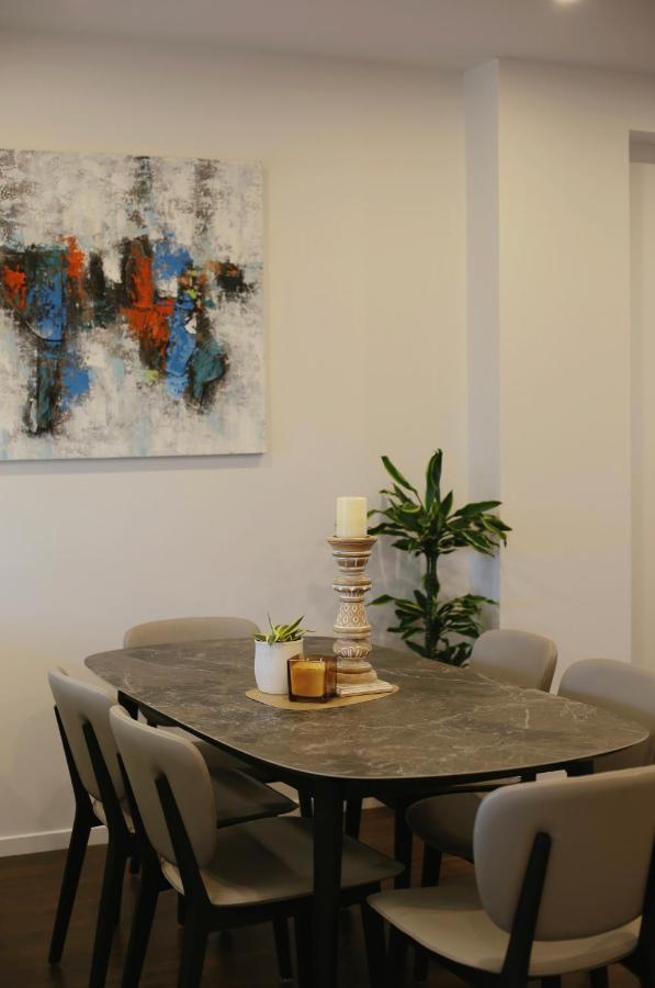 Apartment Cheerful 3-bedroom Townhouse Close To The