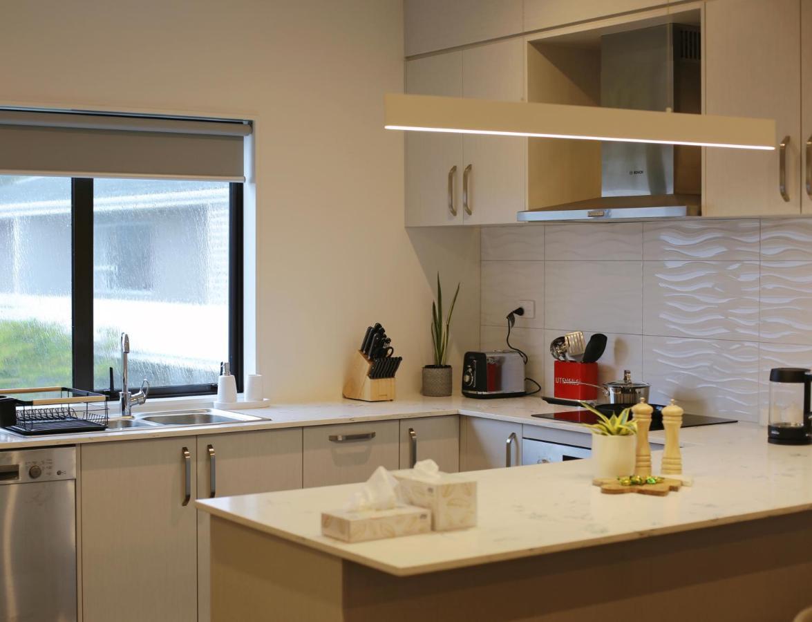 Cheerful 3-bedroom Townhouse Close To The Apartment *