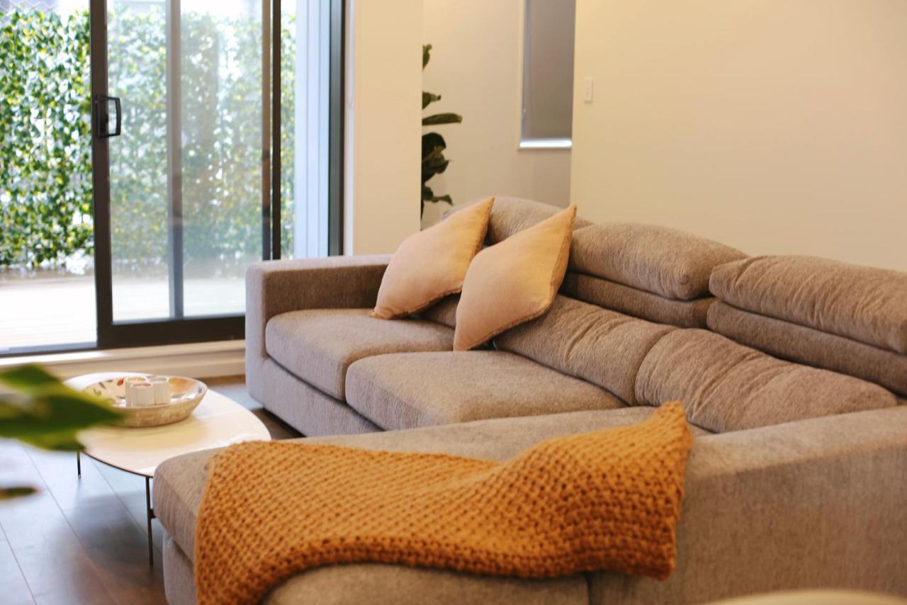 Cheerful 3-bedroom Townhouse Close To The *
