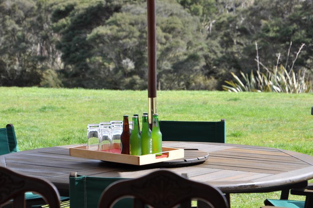 Okura River Estate Getaway Bed & Breakfast Auckland