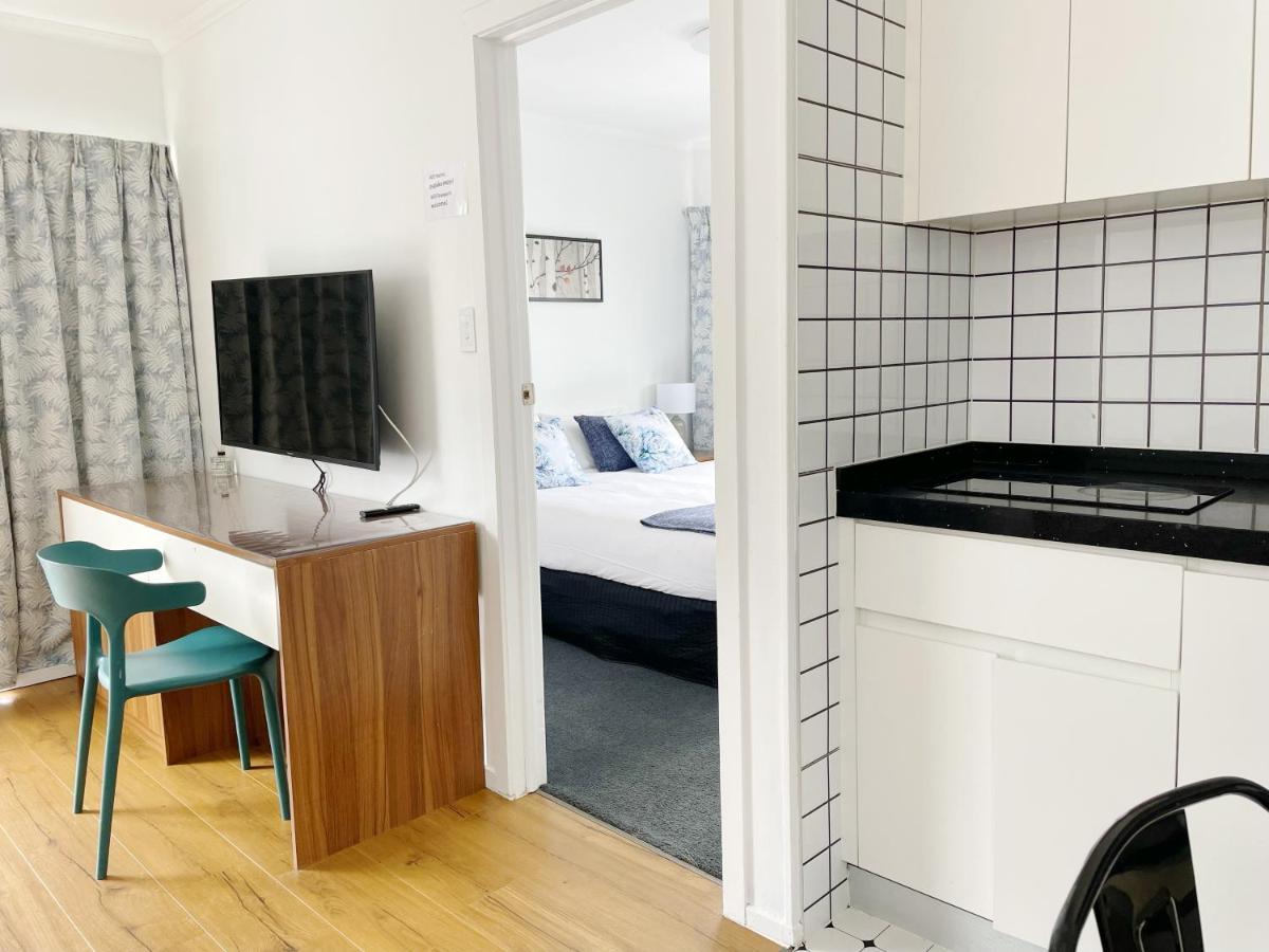 Pupuke Manor Motel 4*