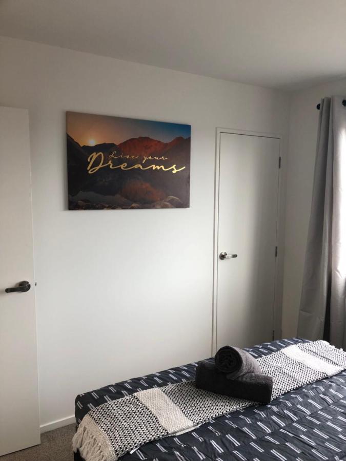 Cozy Brand New Townhouse 35 *