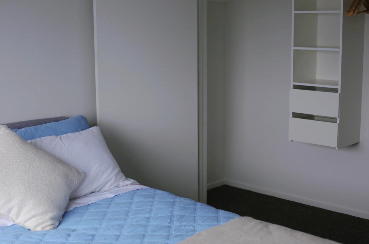 Cheerful 3-bedroom Townhouse Close To The * Auckland