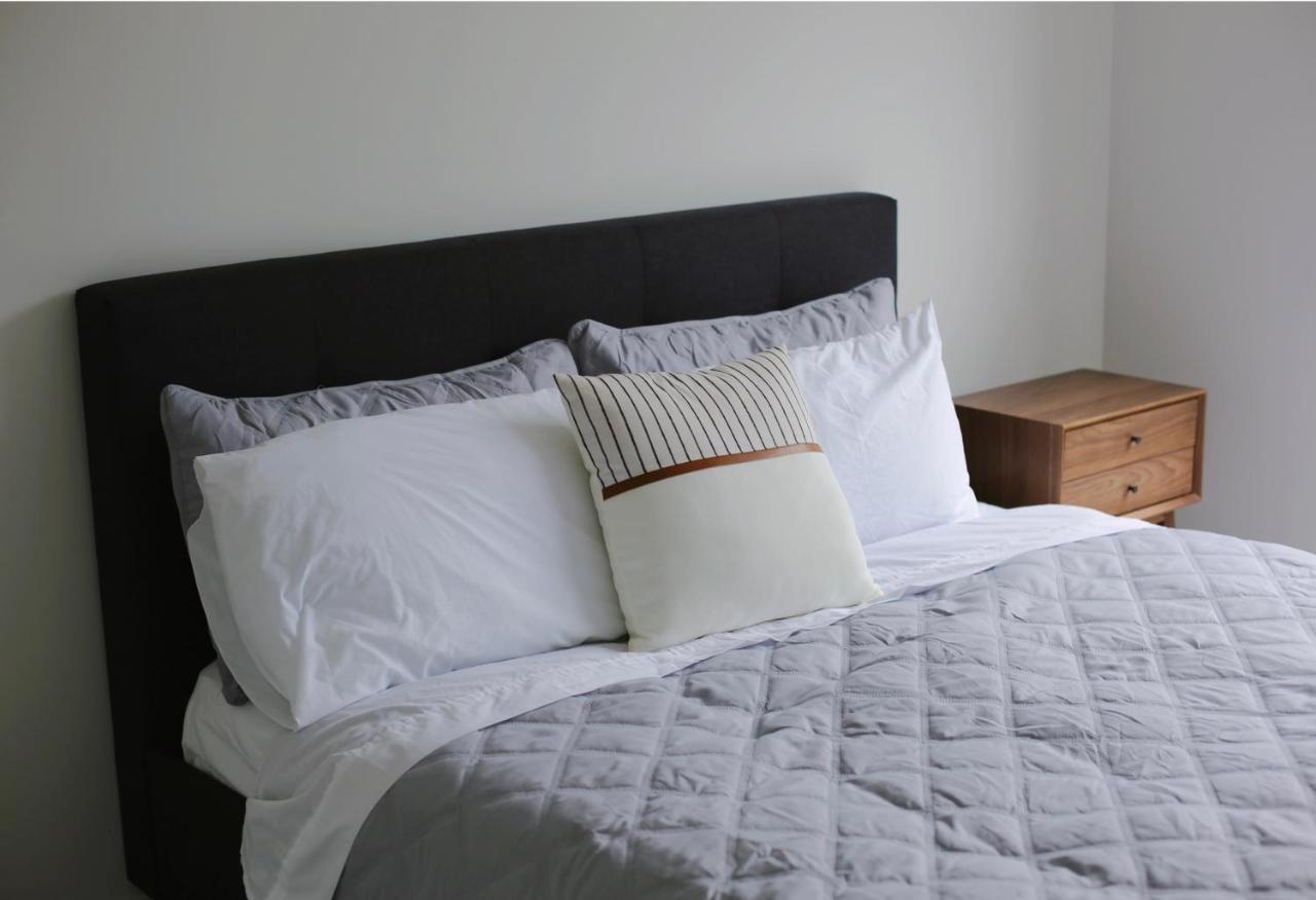 Cozy And Comfortable, Sunny Three-storey Building Apartment