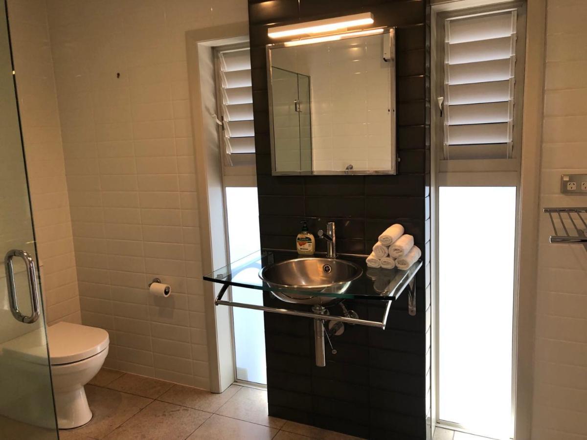Private Luxury Waterfront Auckland