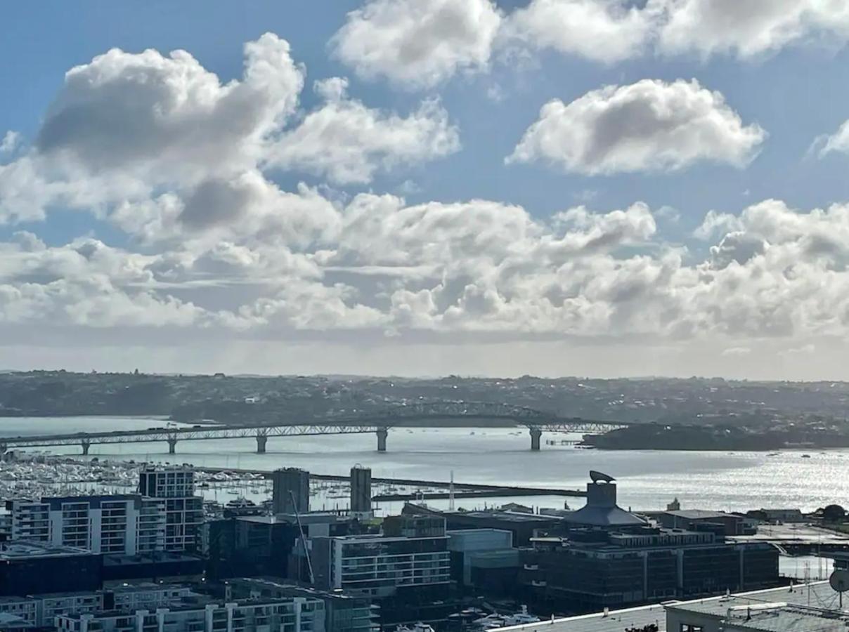 Skytower View And Seaview 2 Bedroom Auckland