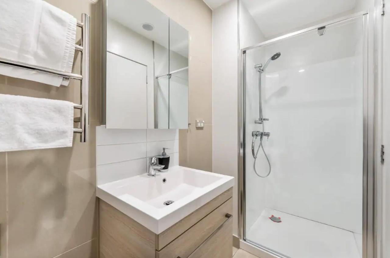 Skytower View And Seaview 2 Bedroom * Auckland