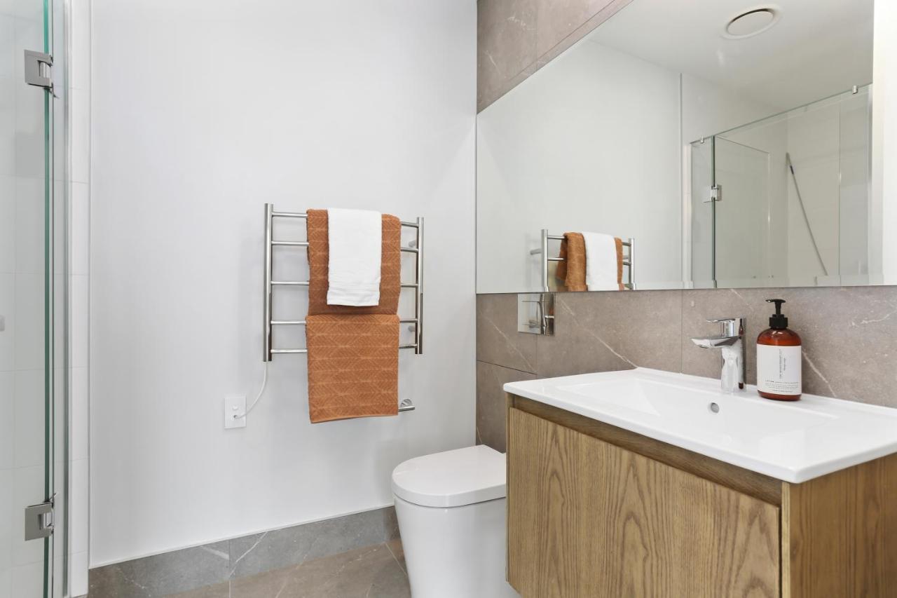 Apartment Enfield Sky - Brand New Luxury Penthouse *