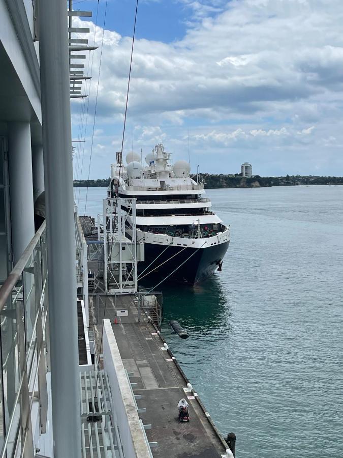 Luxury - Parking - Hot Tub - Stunning Views Auckland