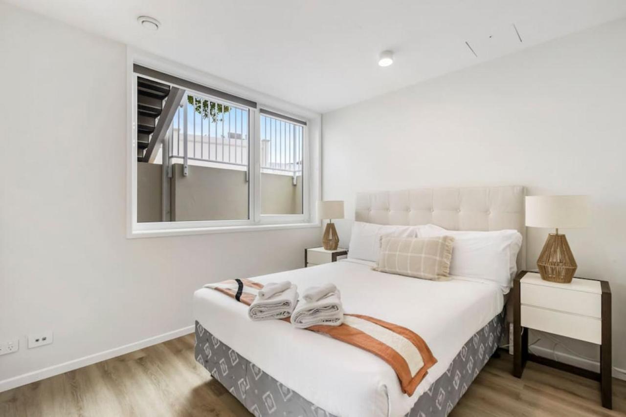 Cove Hideaway Is In A Great Location Auckland