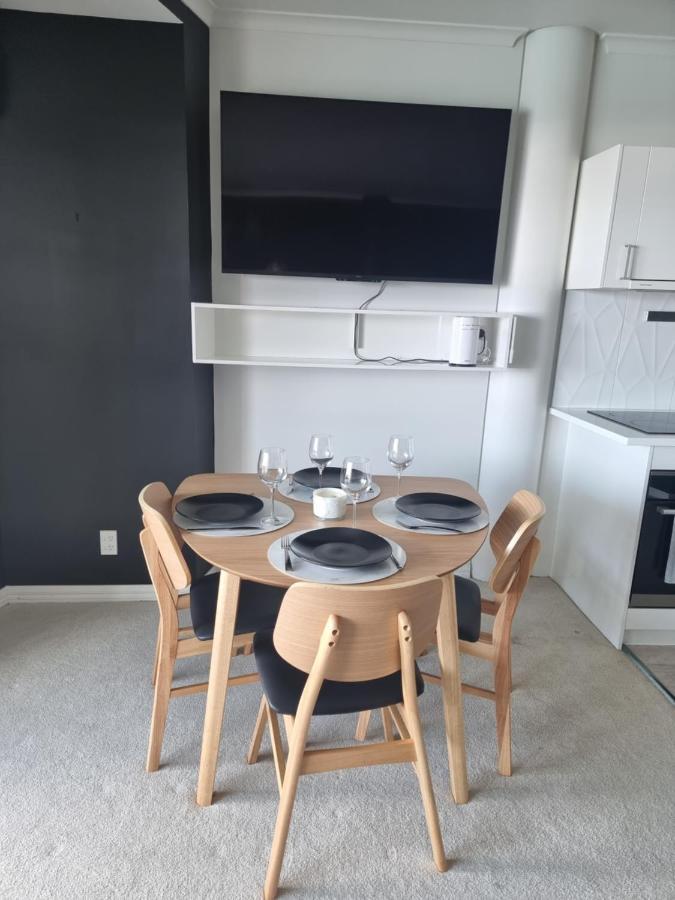 Luxury - Parking - Hot Tub - Stunning Views Auckland